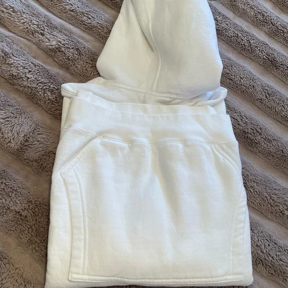 Adidas Pullover Sweater - Picture 8 of 12